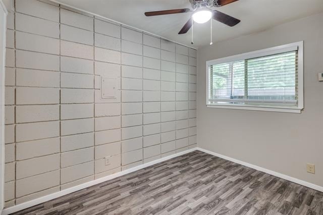 2213 Capri Drive - Photo 4