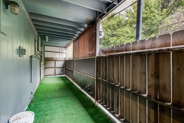 2213 Capri Drive - Photo 0