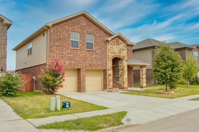 3012 Whitetail Chase Drive - Photo 1