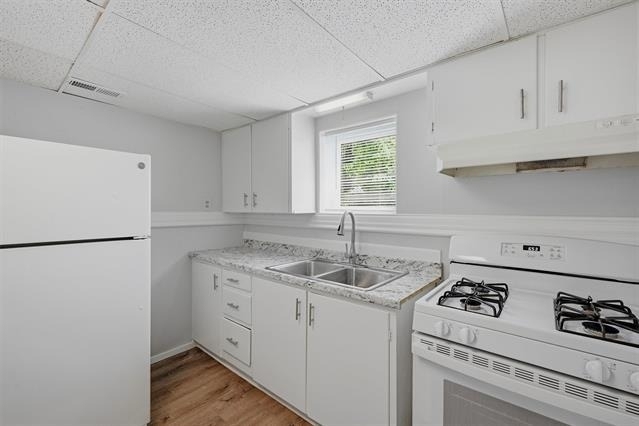 310 S Barrett Avenue - Photo 8