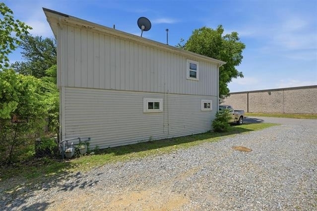 310 S Barrett Avenue - Photo 16