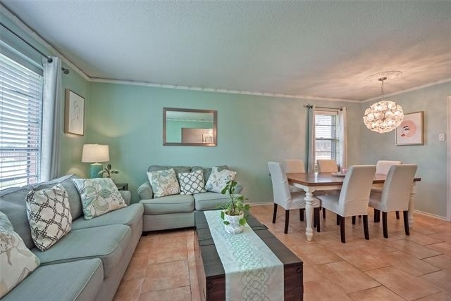 5739 Banting Way - Photo 4