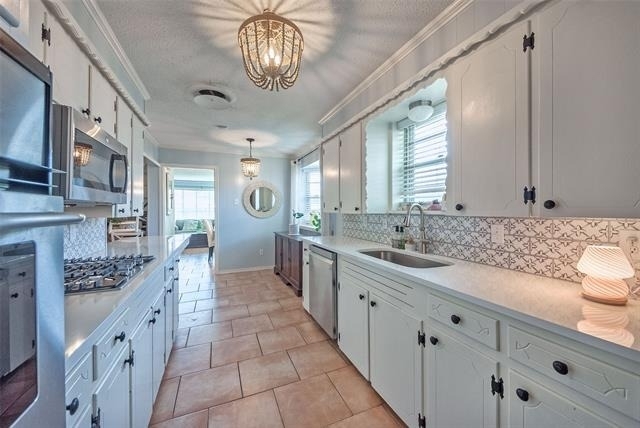 5739 Banting Way - Photo 2