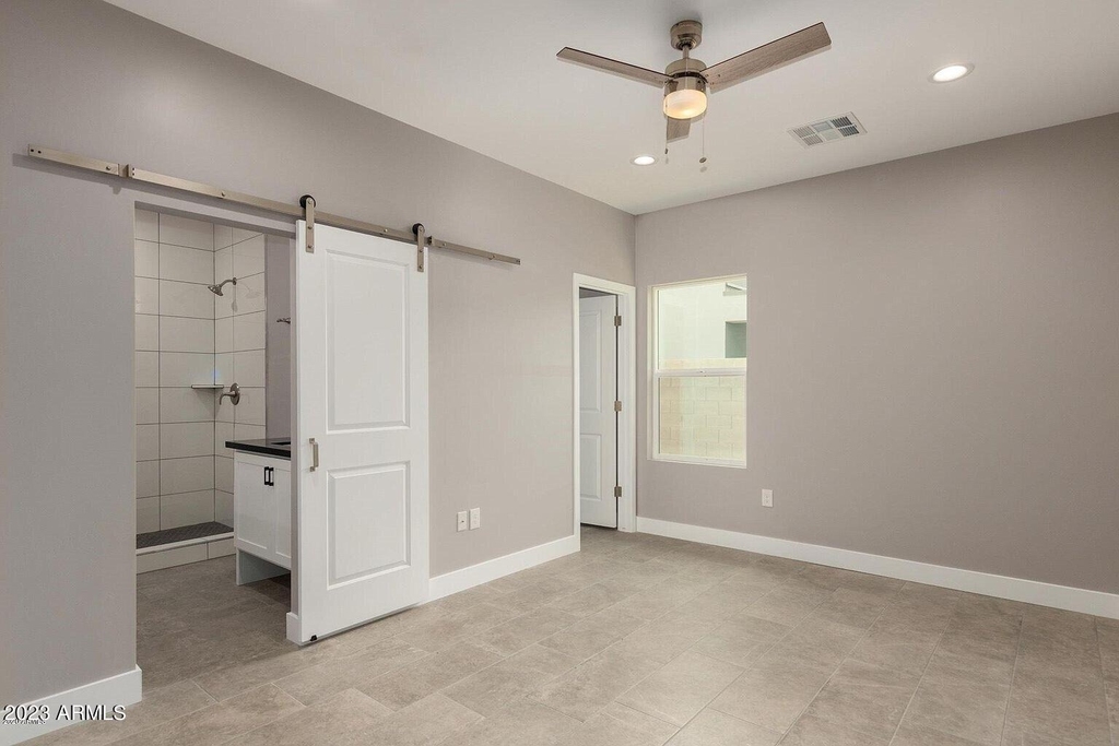 2336 E Harvard Street - Photo 7