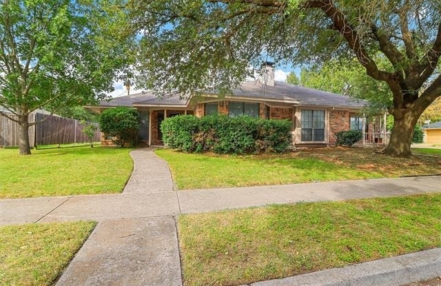 713 Penn Place - Photo 0