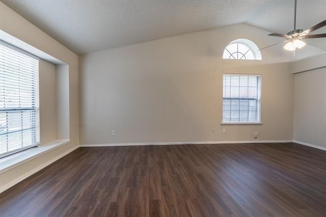 2239 Turf Club Drive - Photo 3