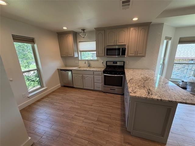 4909 Van Ness Street - Photo 4