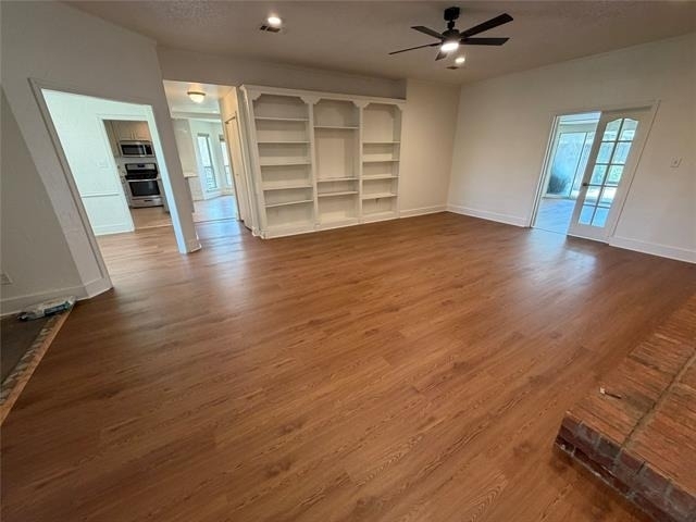 4909 Van Ness Street - Photo 2