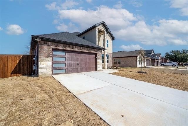 1063 Lake Trail Drive - Photo 2
