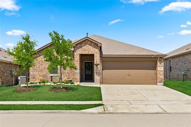 1224 Hutchings Court - Photo 2