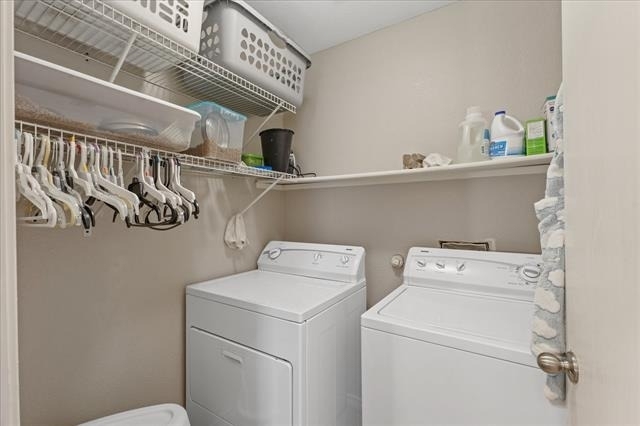 6913 Planters Row Drive - Photo 16