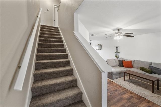 6913 Planters Row Drive - Photo 11