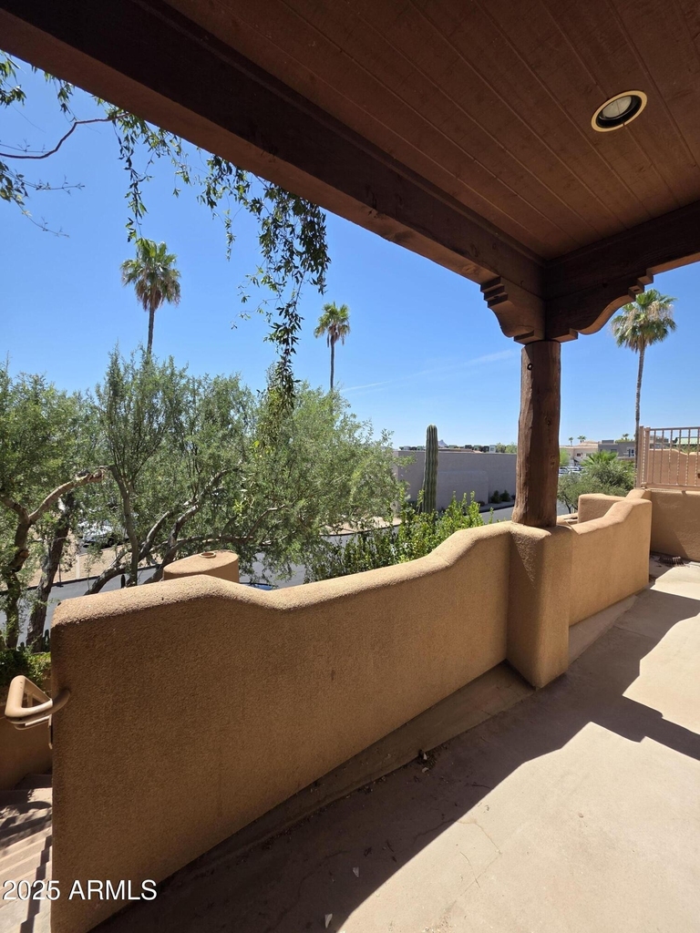 16715 E Parkview Avenue - Photo 24