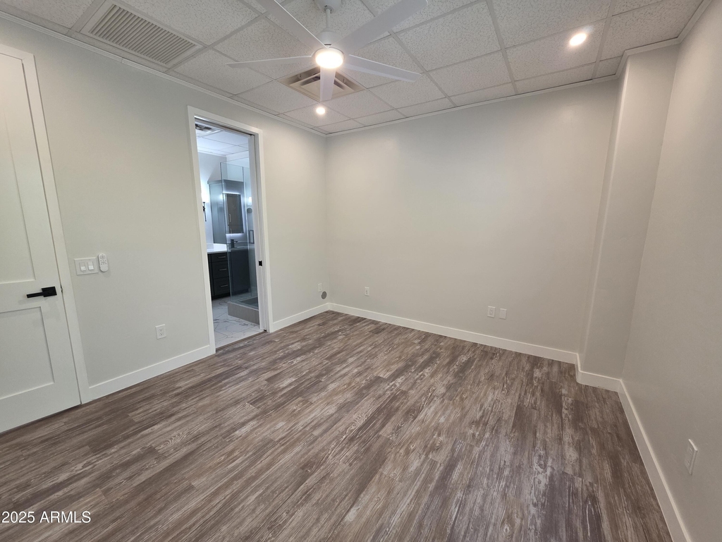 16715 E Parkview Avenue - Photo 14