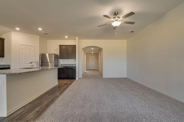 639 Arlington Park Court - Photo 6