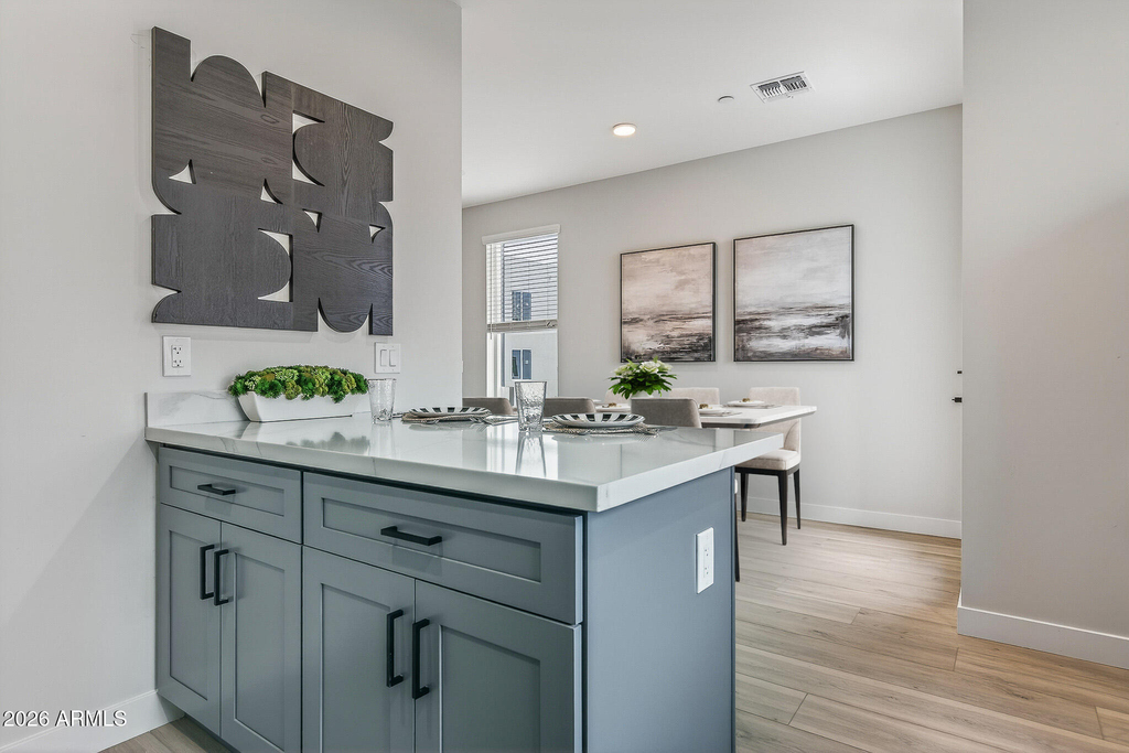 2601 E Clarendon Avenue - Photo 18
