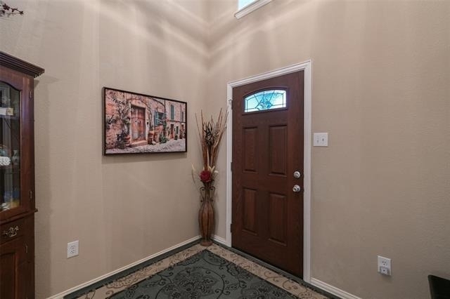 660 Payton Way - Photo 2