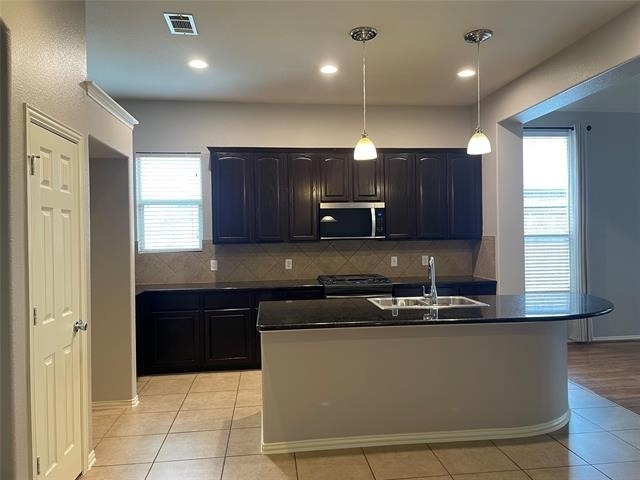 660 Payton Way - Photo 11