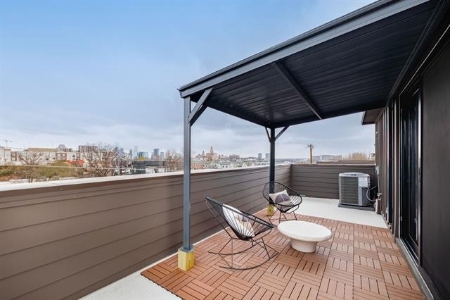 3053 Wycliff Avenue - Photo 31