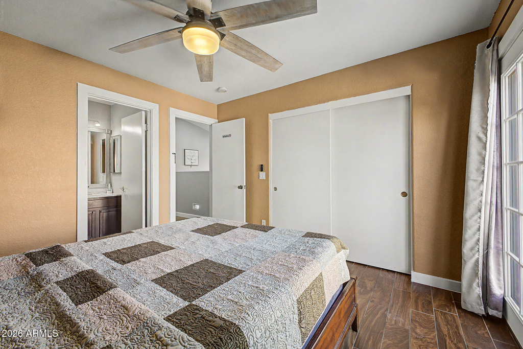 3819 N 106th Avenue - Photo 13