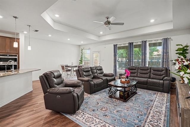 8825 Landergin Mesa Drive - Photo 5