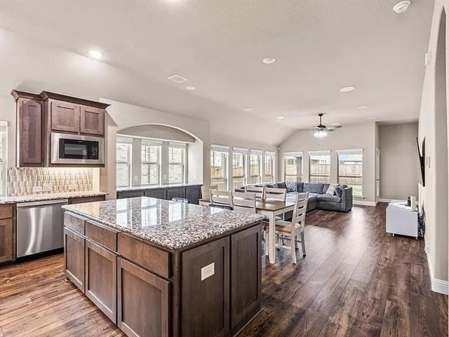 905 Sedona Street - Photo 6