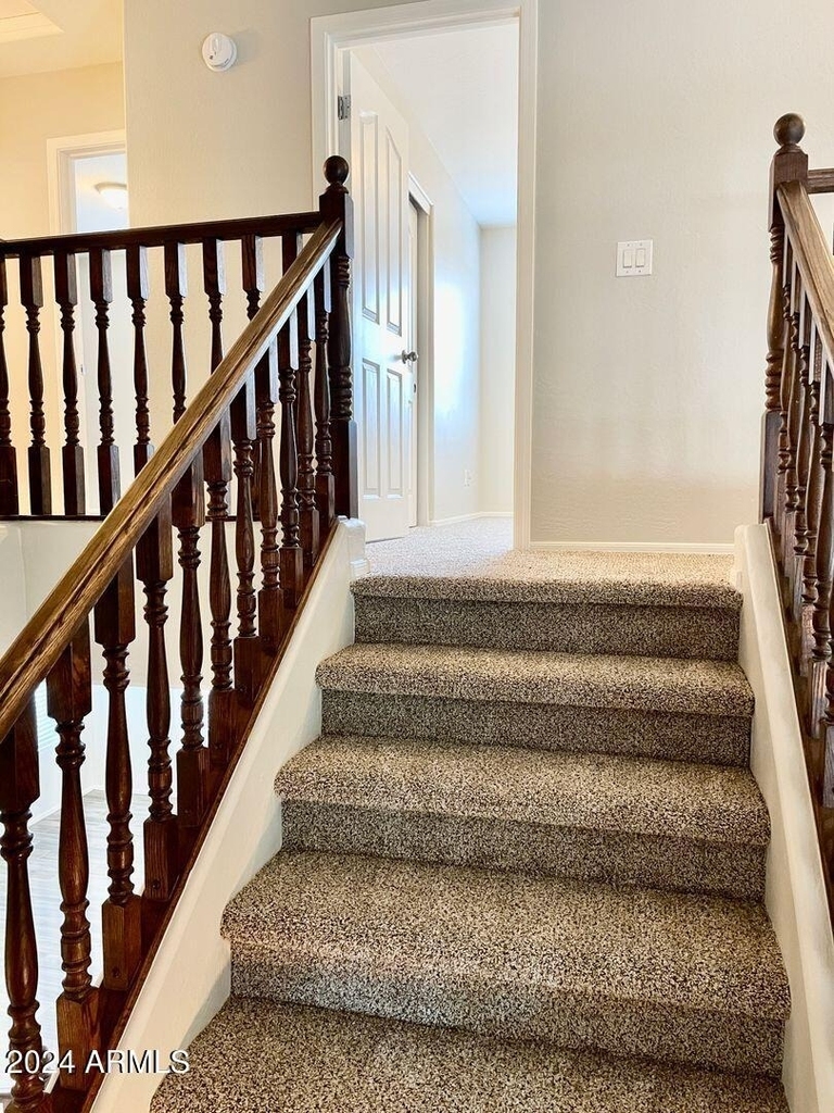 9820 W Pioneer Street - Photo 26