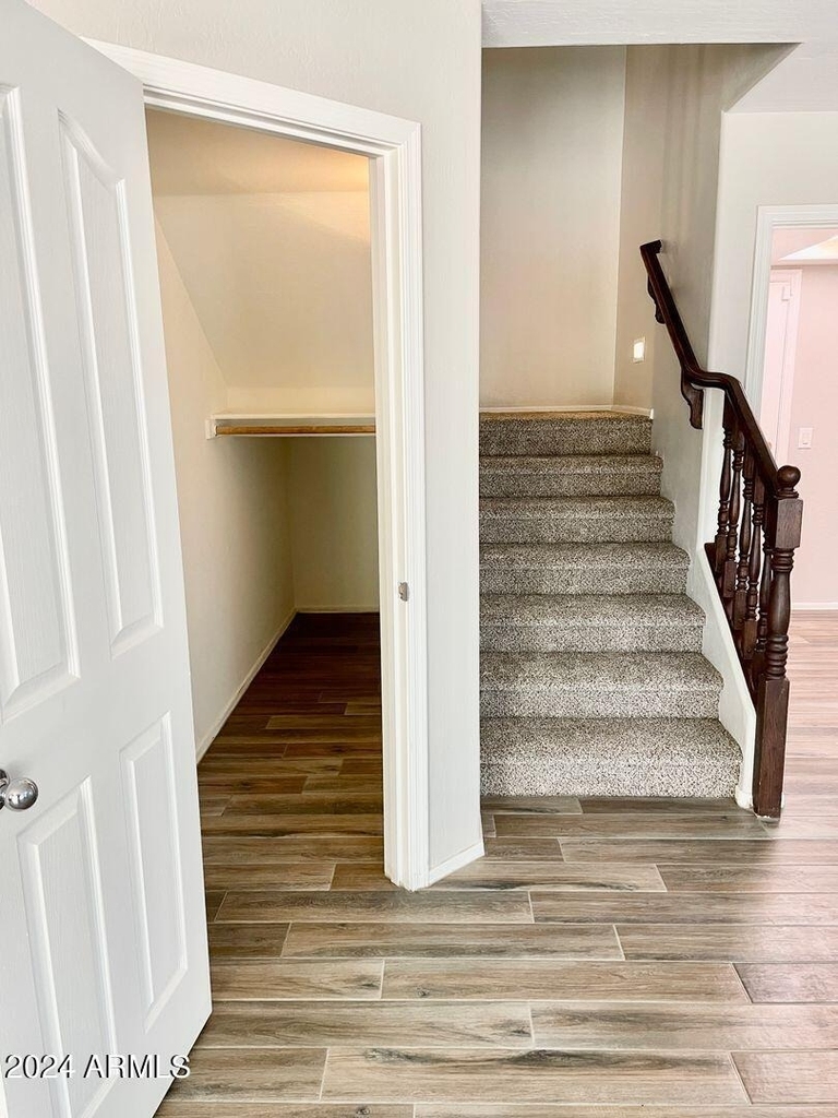 9820 W Pioneer Street - Photo 25