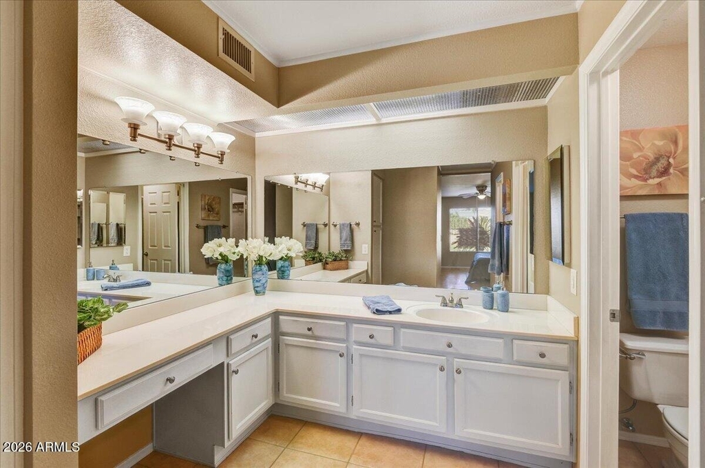 9630 W Tonto Lane - Photo 10