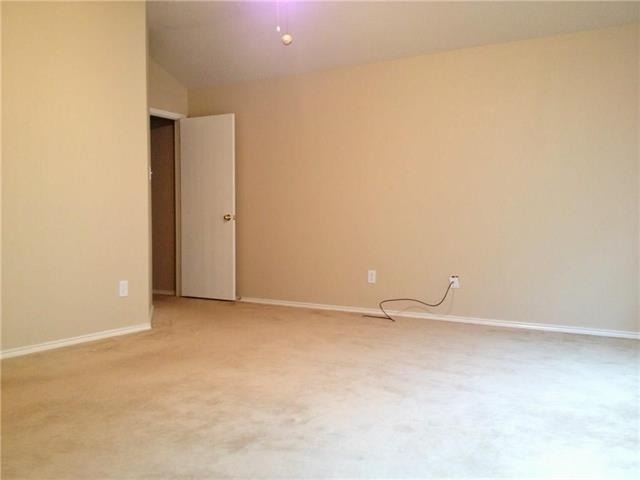 625 Rothschild Lane - Photo 13