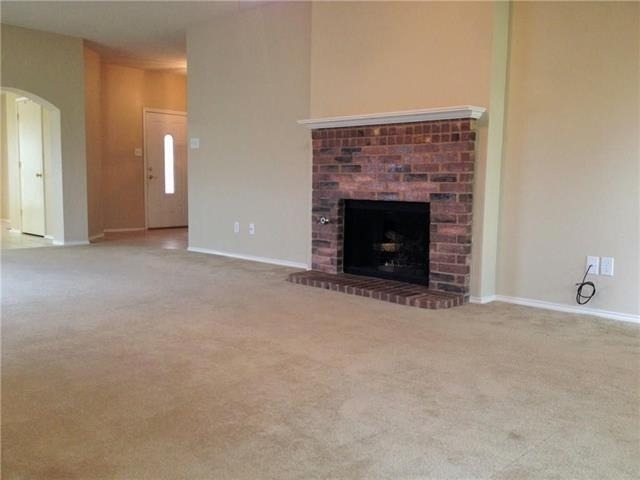 625 Rothschild Lane - Photo 4