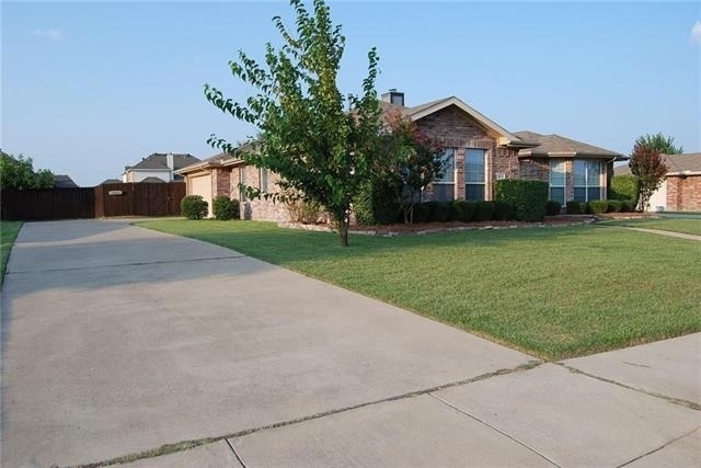625 Rothschild Lane - Photo 1