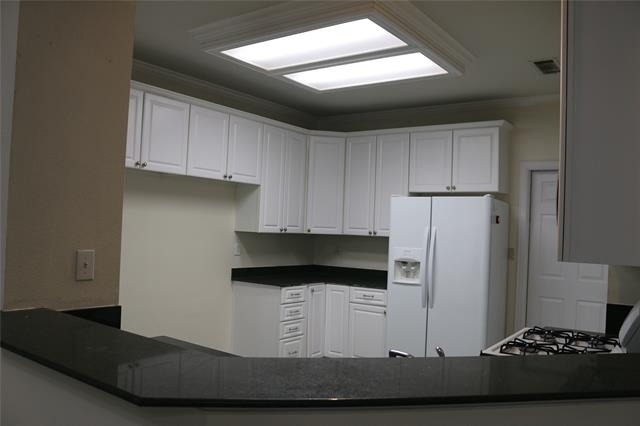 629 Park Place Drive - Photo 5
