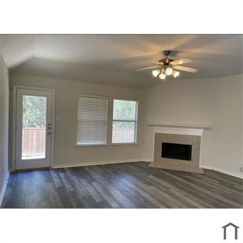 608 Creekside Drive - Photo 1