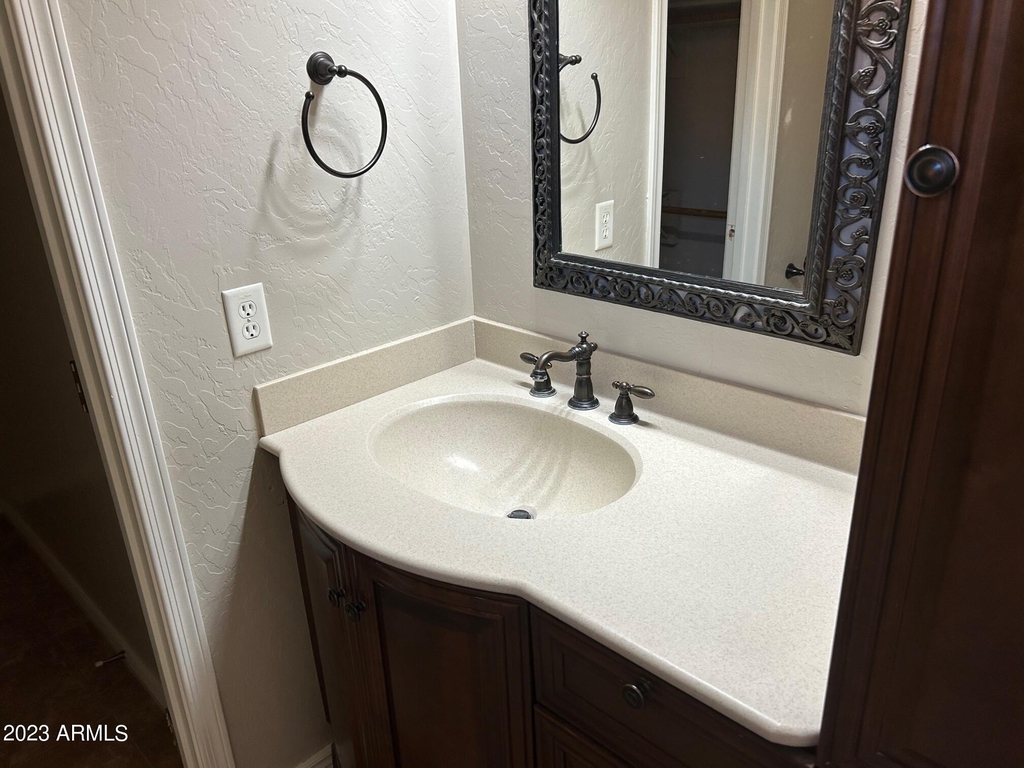 1385 E Betsy Lane - Photo 11