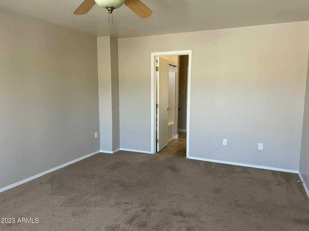 1385 E Betsy Lane - Photo 12