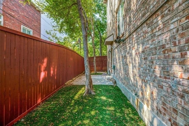 3903 Holland Avenue - Photo 22