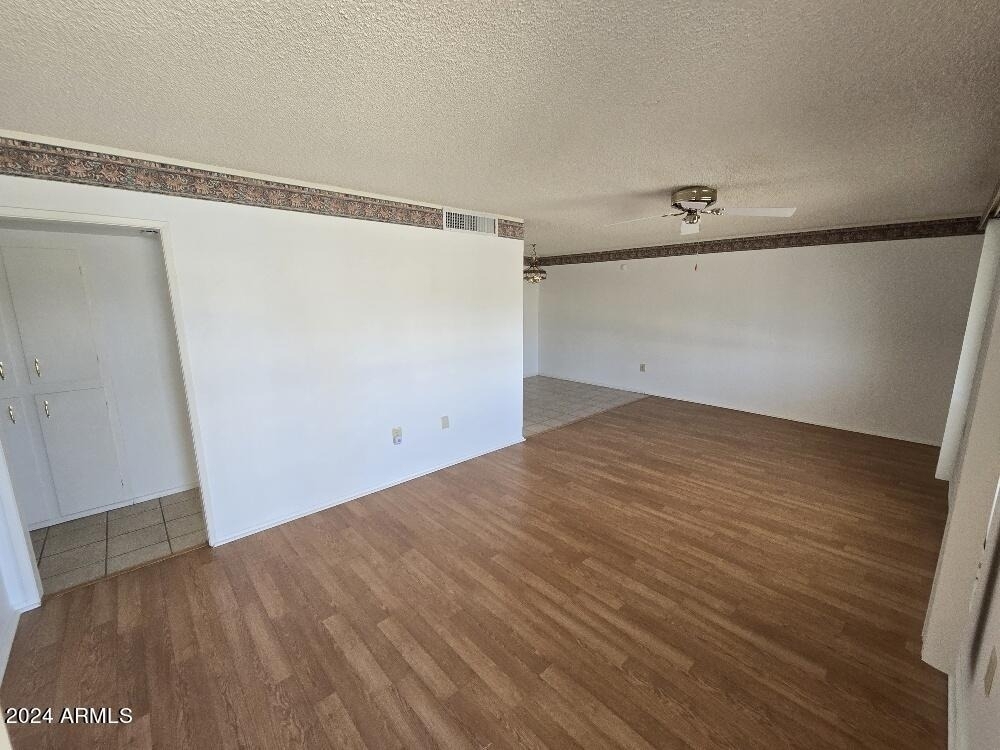 15457 N Ridgeview Road - Photo 3