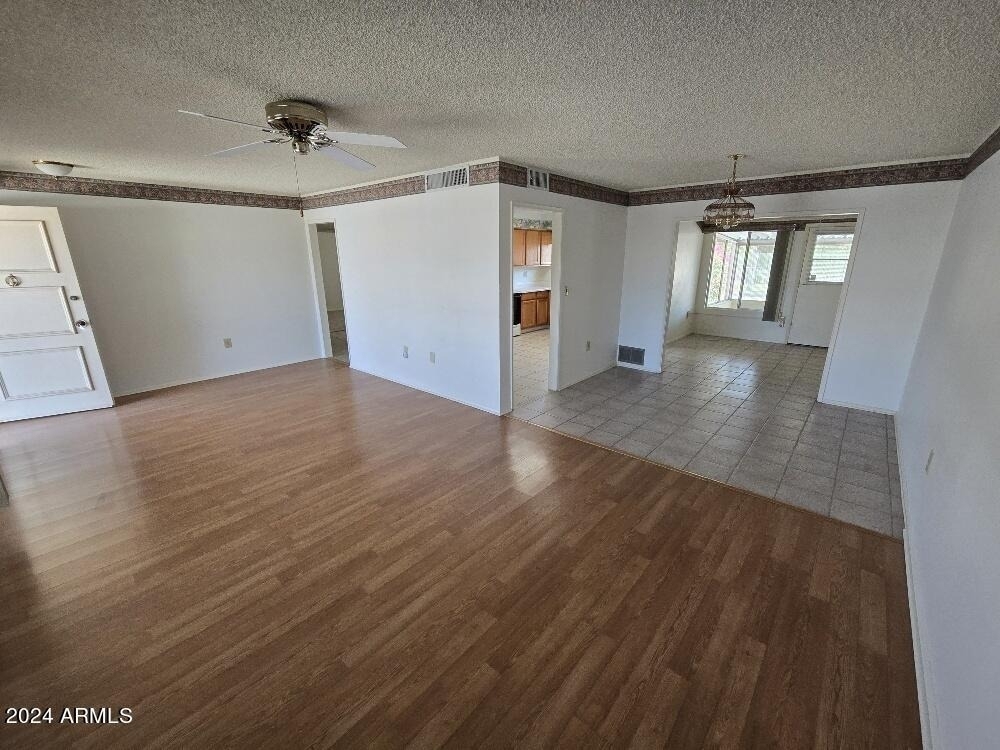 15457 N Ridgeview Road - Photo 1
