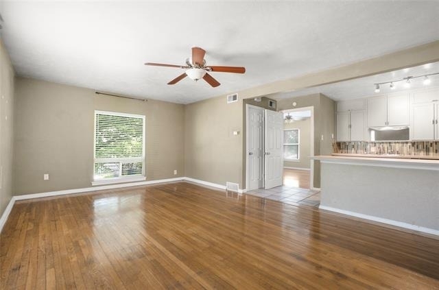 4723 Victor Street - Photo 1