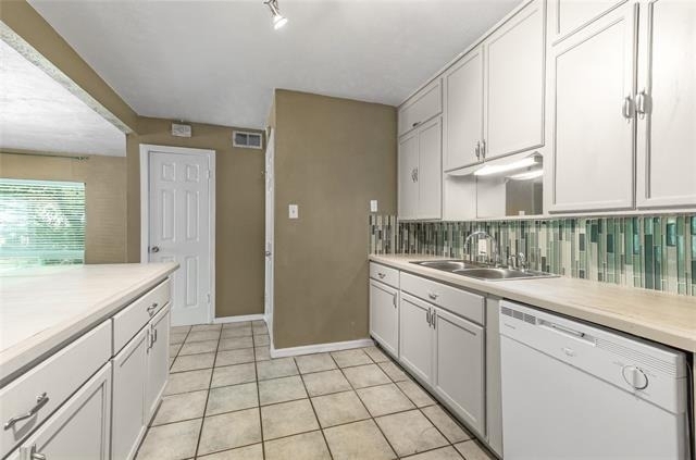 4723 Victor Street - Photo 7