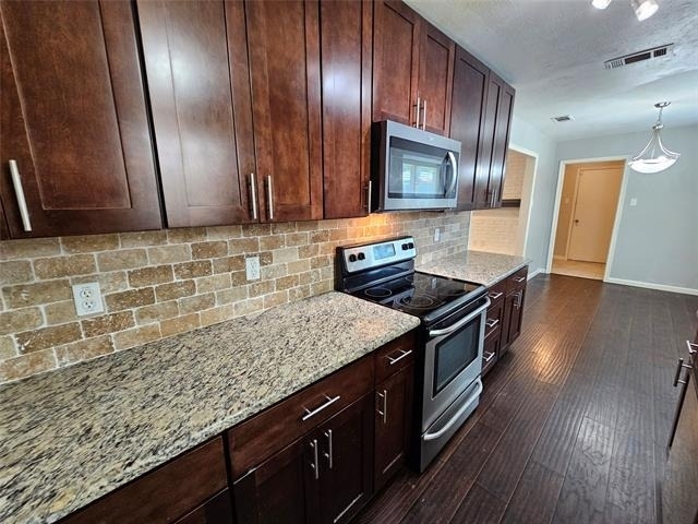 216 Wesley Drive - Photo 3