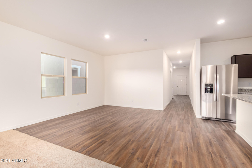 19585 W Annika Drive - Photo 8