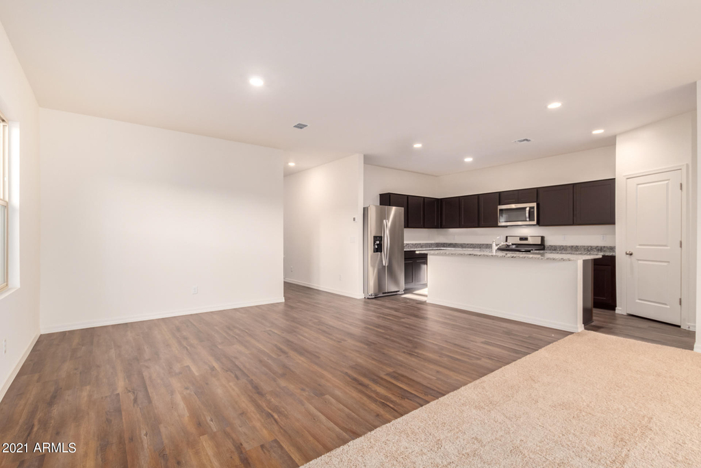 19585 W Annika Drive - Photo 7