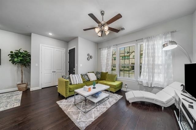 1526 Windermere Way - Photo 6