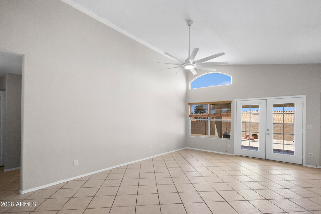 1214 E Beverly Lane - Photo 6