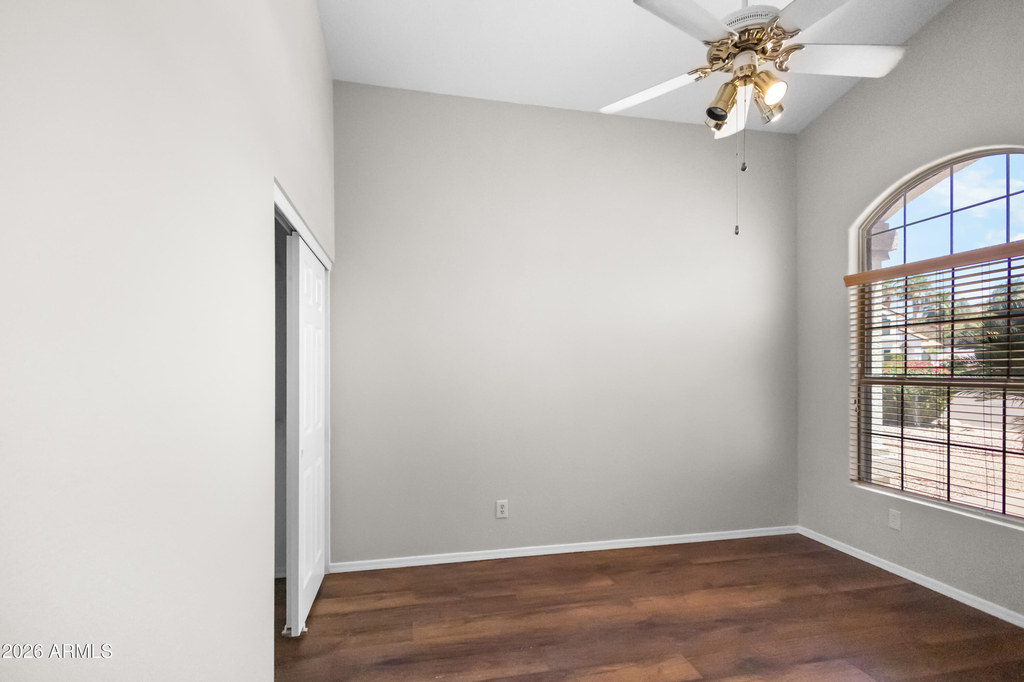 1214 E Beverly Lane - Photo 22