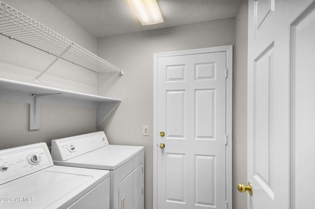 1214 E Beverly Lane - Photo 23
