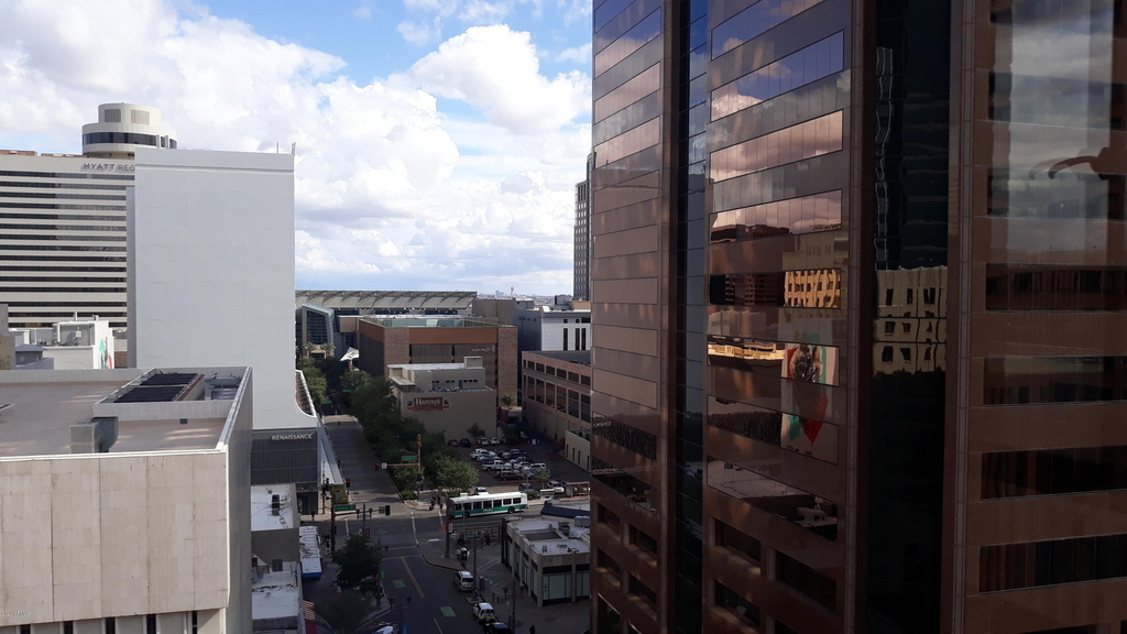 114 W Adams Street - Photo 23