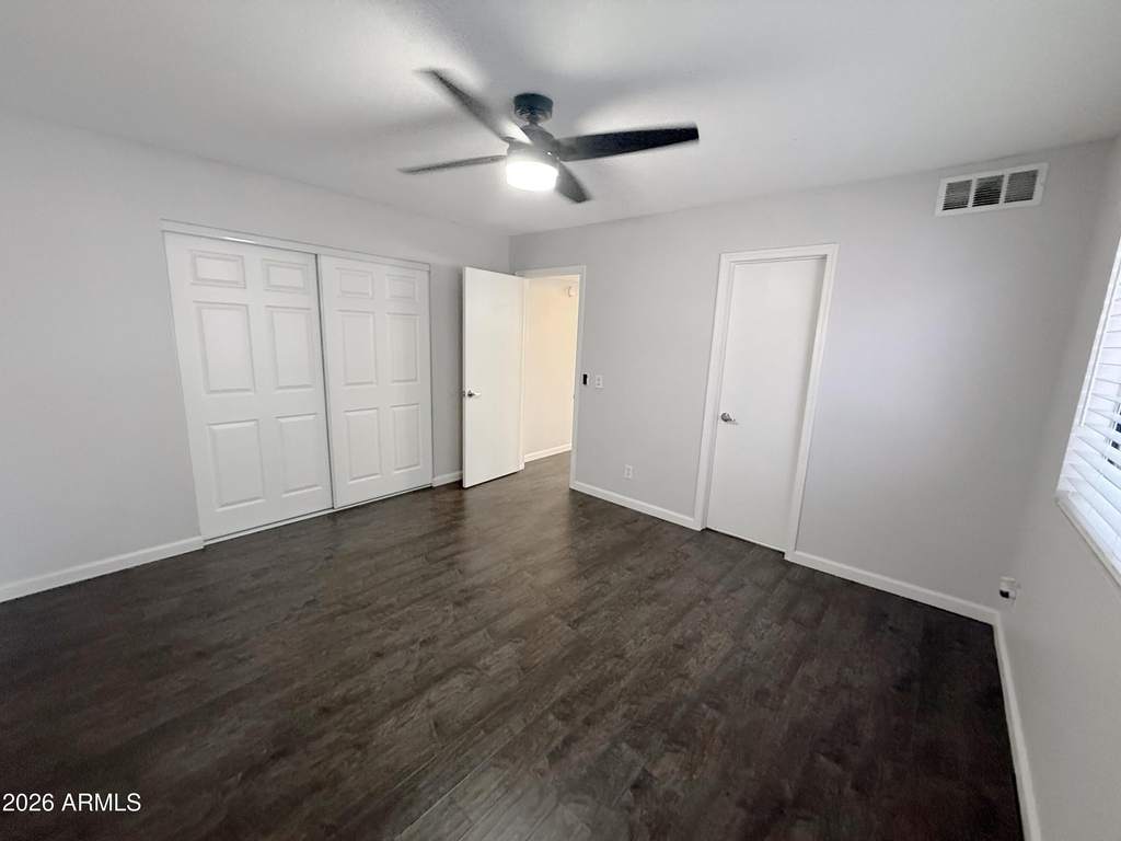 19820 N 13th Avenue - Photo 11